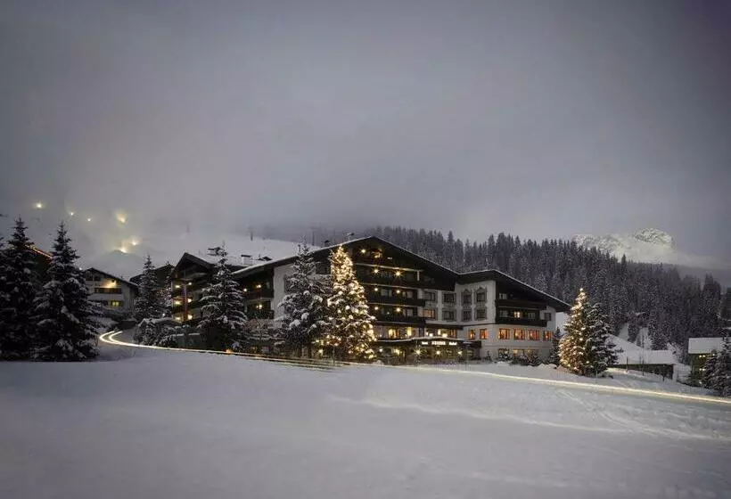 בית מלון כפרי Almhof Schneider