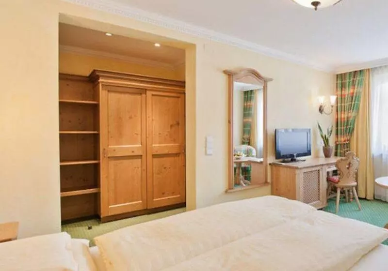 호텔 Das Central – Alpine . Luxury . Life