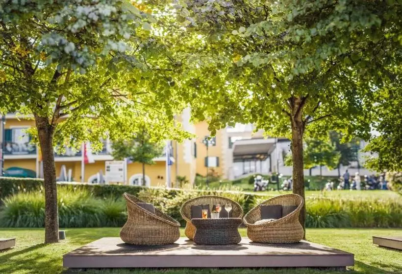 Falkensteiner Schlosshotel Velden – The Leading Hotels Of The World