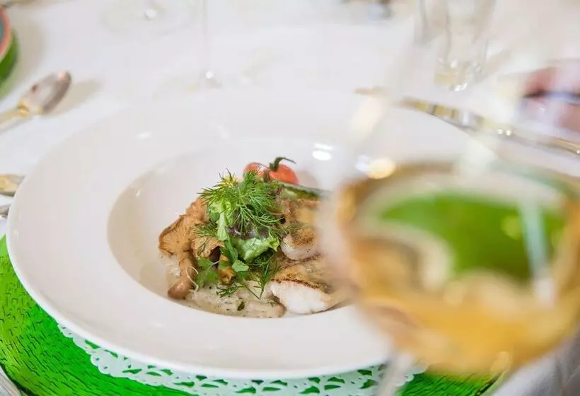 Norica   Thermenhotels Gastein Mit Dem Bademantel Direkt In Die Therme