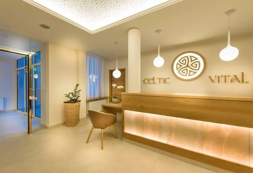 Norica   Thermenhotels Gastein Mit Dem Bademantel Direkt In Die Therme