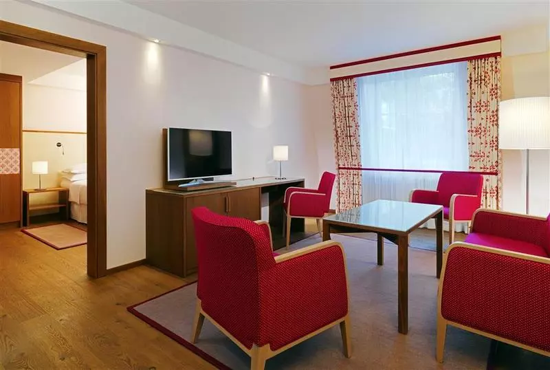 هتل Sheraton Grand Salzburg