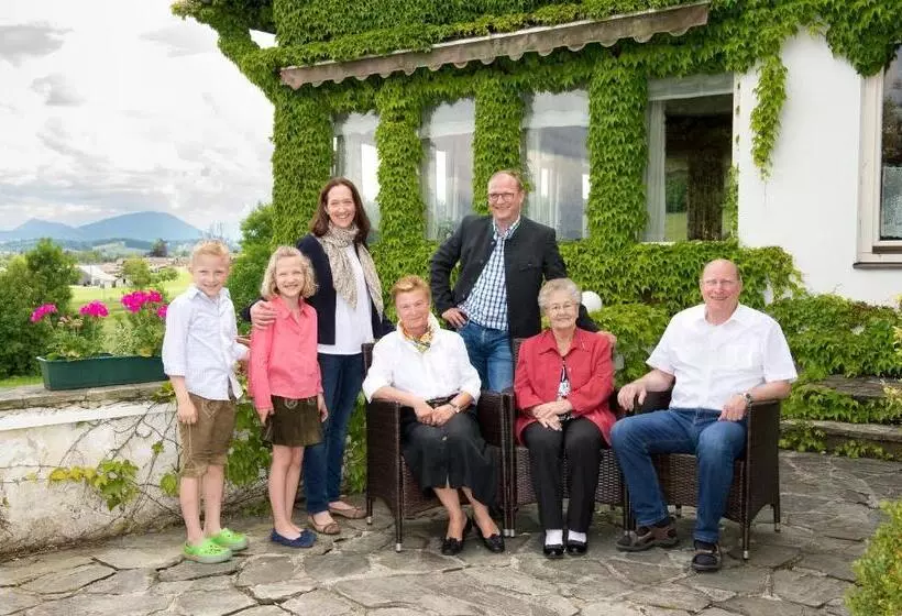 בית מלון כפרי Walkner