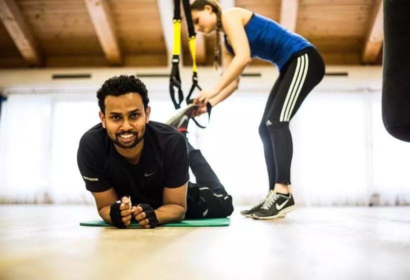 Wellnesshotel ...liebes Rot Flüh