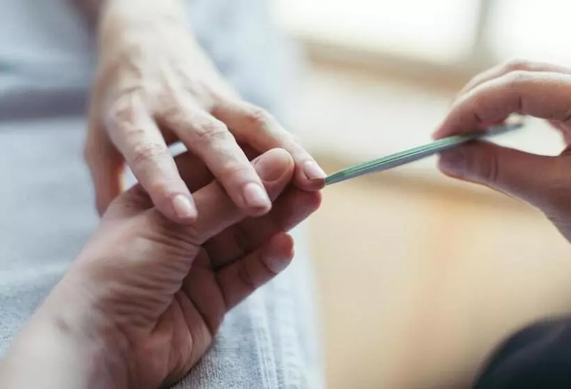 Wellnesshotel ...liebes Rot Flüh