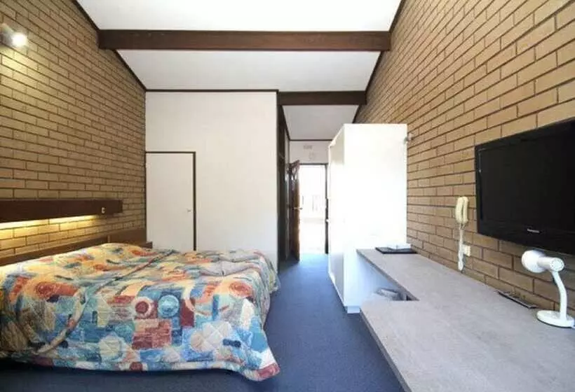 فندق Bairnsdale Motor Inn