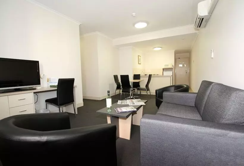 هتل Comfort Inn & Suites Goodearth Perth