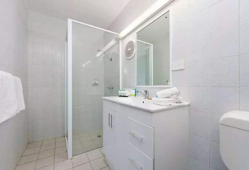هتل Comfort Inn & Suites Goodearth Perth