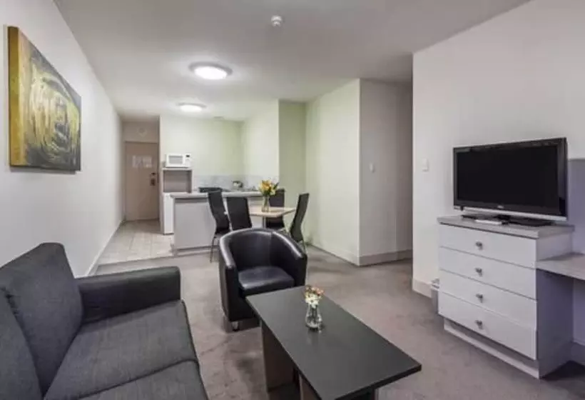 هتل Comfort Inn & Suites Goodearth Perth