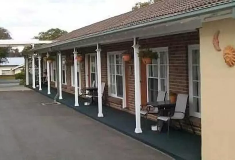 호텔 George Bass Motor Inn