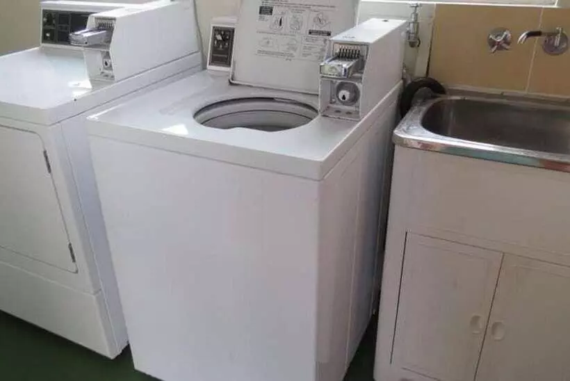 호텔 George Bass Motor Inn