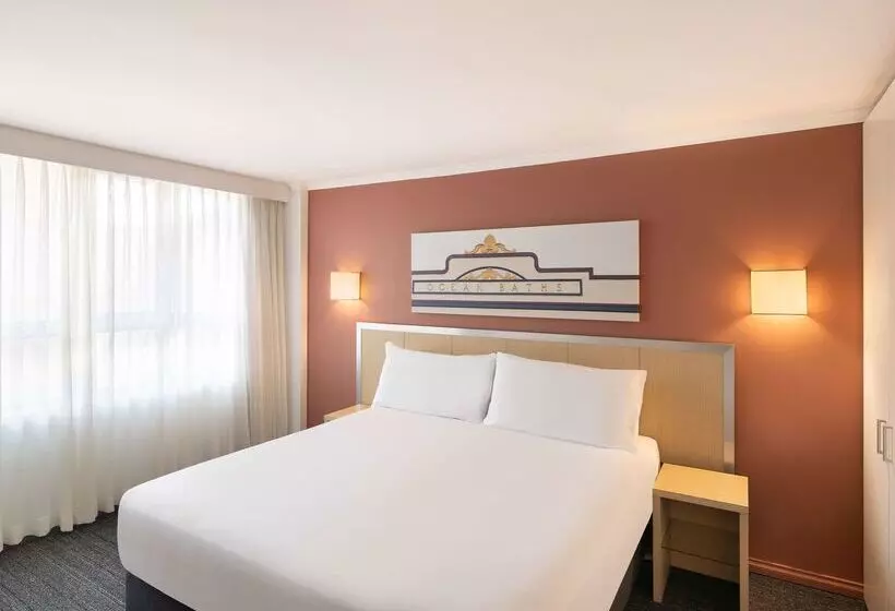 Отель Mercure Newcastle