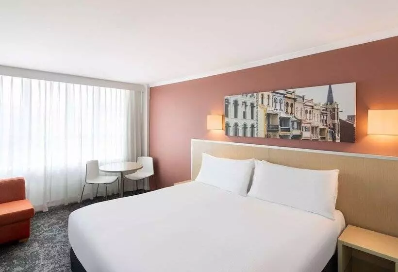 Отель Mercure Newcastle