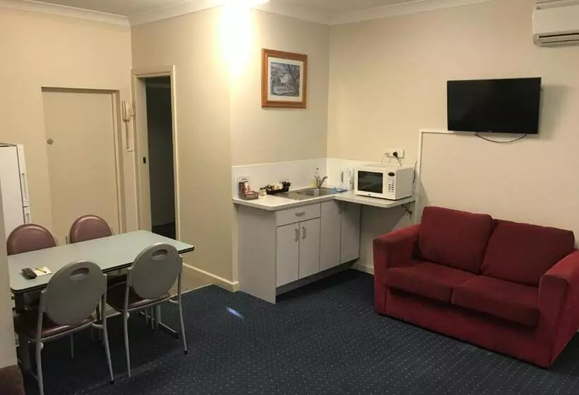 בית מלון כפרי Orange Motor Lodge