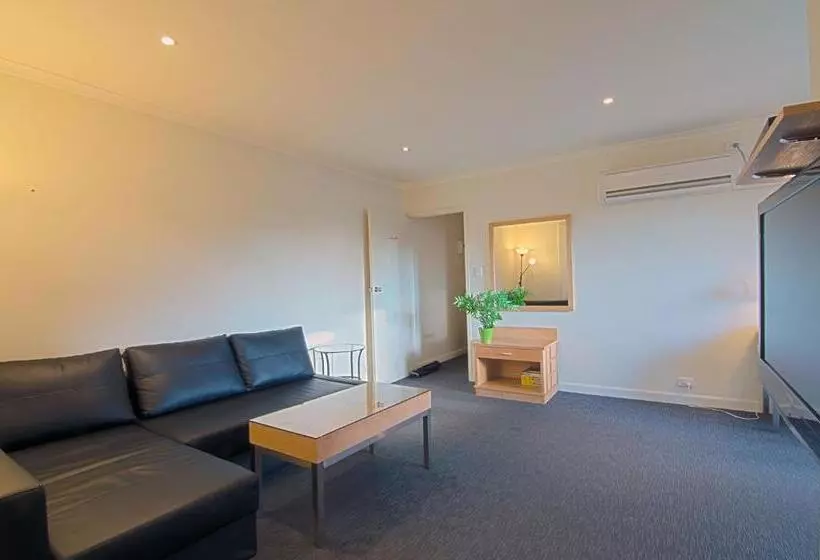 فندق Park Squire Motor Inn & Serviced Apartments