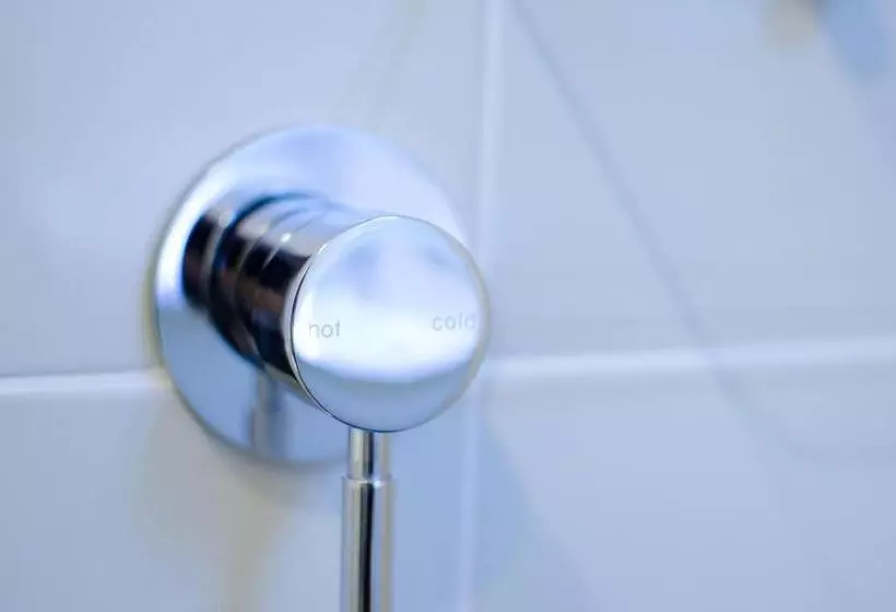 فندق Park Squire Motor Inn & Serviced Apartments