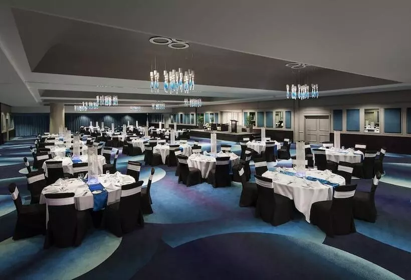 فندق Pullman Brisbane King George Square