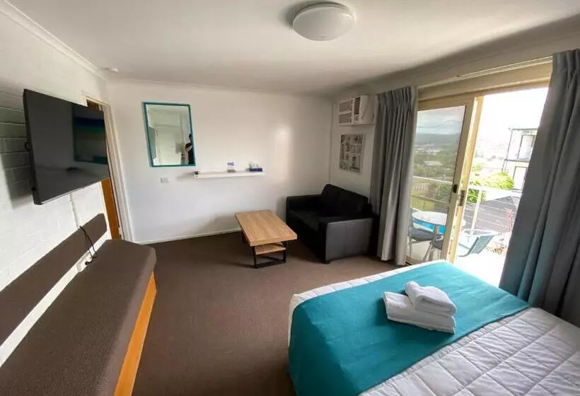 ホテル Top Of The Town Motor Inn