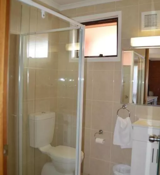 ホテル Whalers Rest Motor Inn