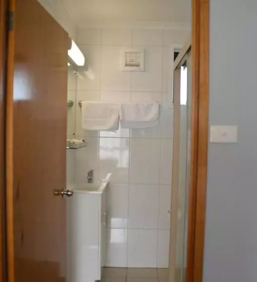 ホテル Whalers Rest Motor Inn