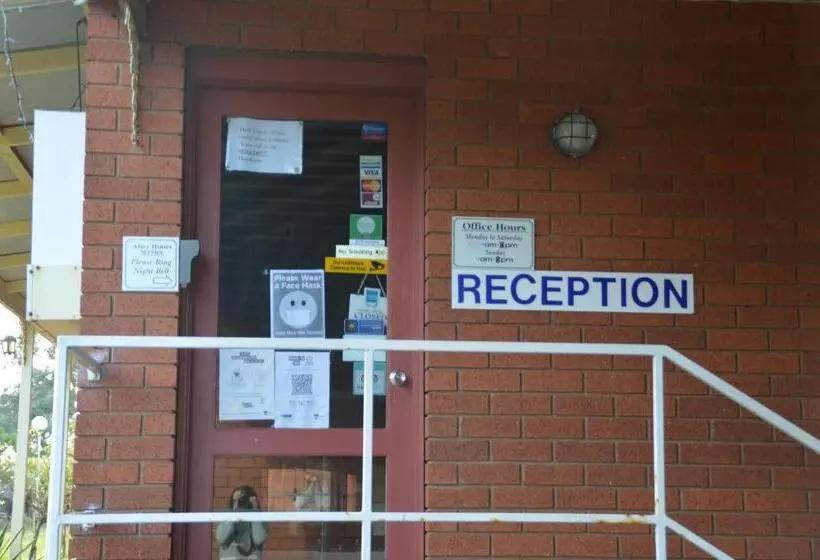 ホテル Whalers Rest Motor Inn