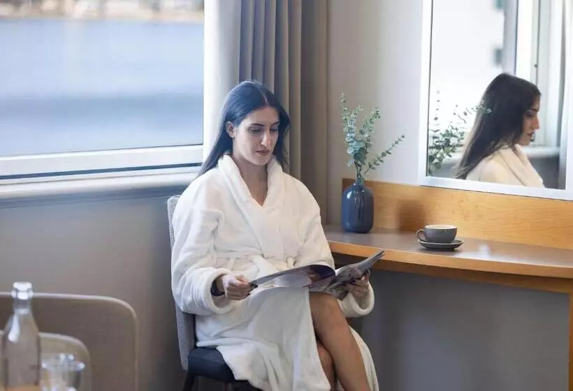 Novotel Perth Langley