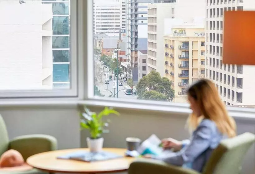 Novotel Perth Langley