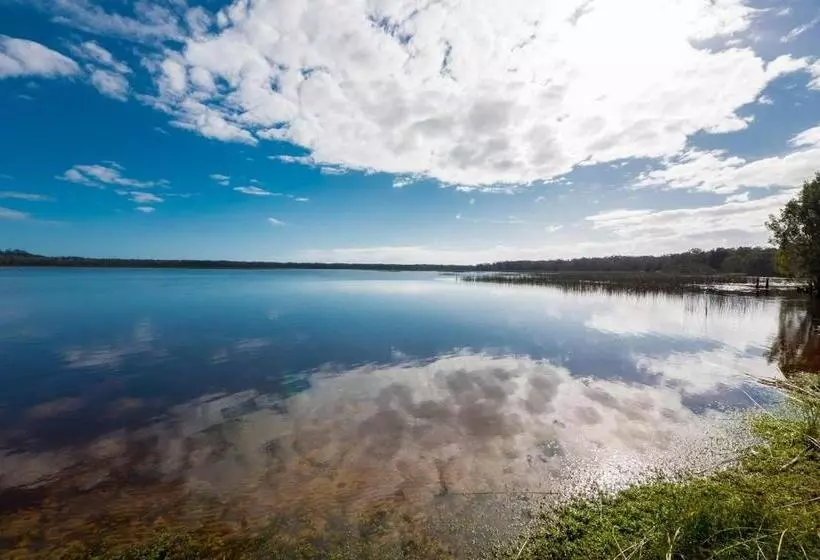 リゾートホテル Cabarita Lake Apartments