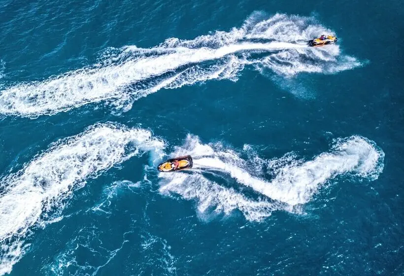 Lomakeskus Intercontinental Hayman Great Barrier Reef