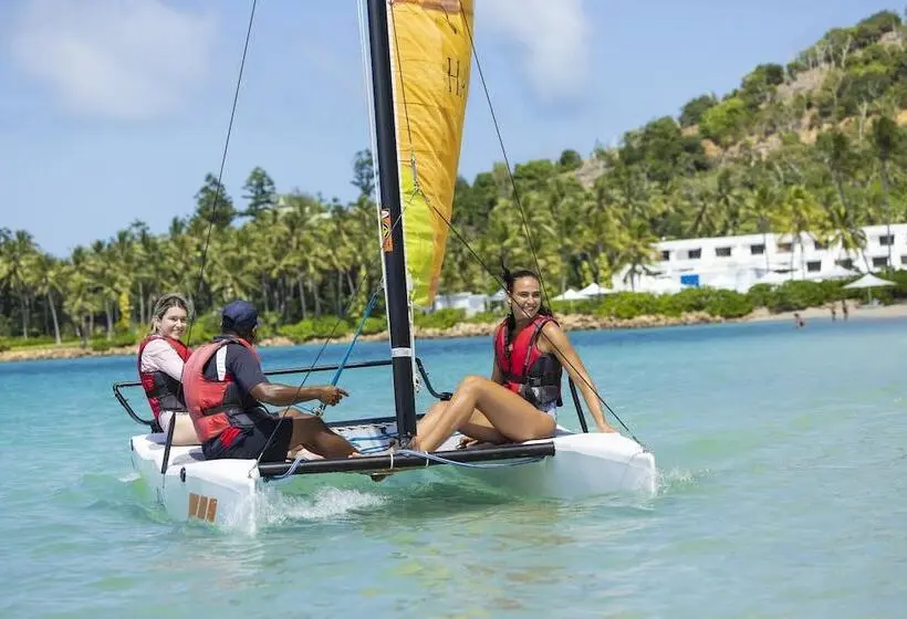 Lomakeskus Intercontinental Hayman Great Barrier Reef