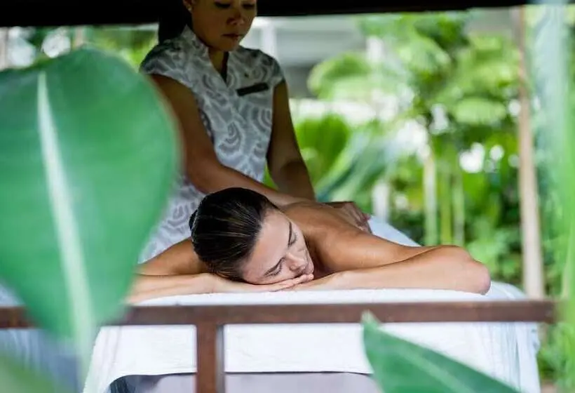 Lomakeskus Intercontinental Hayman Great Barrier Reef