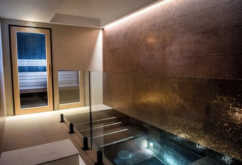 Lomakeskus Intercontinental Hayman Great Barrier Reef