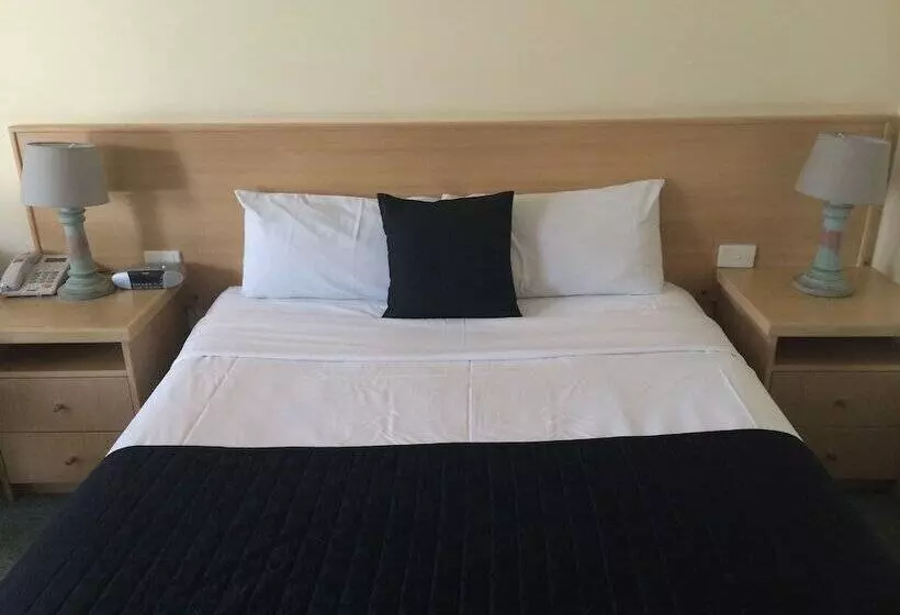 Sandown Heritage Motel