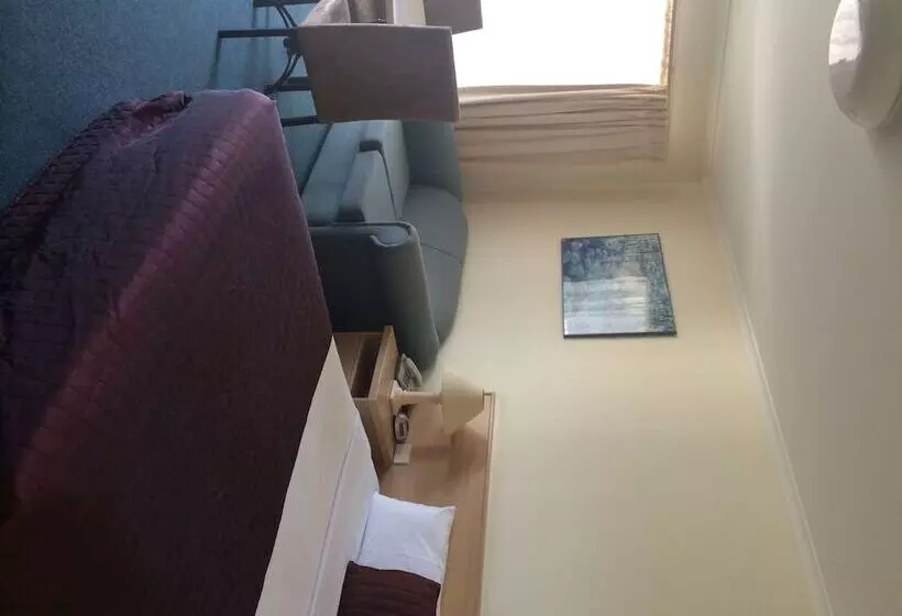 Sandown Heritage Motel