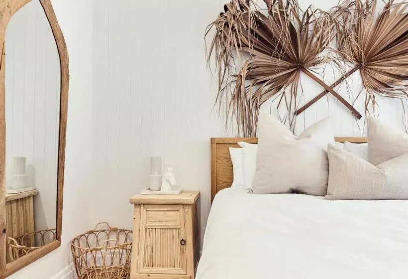 The Noosa Apartments