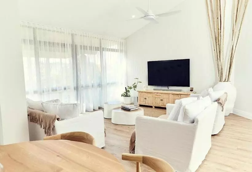 The Noosa Apartments