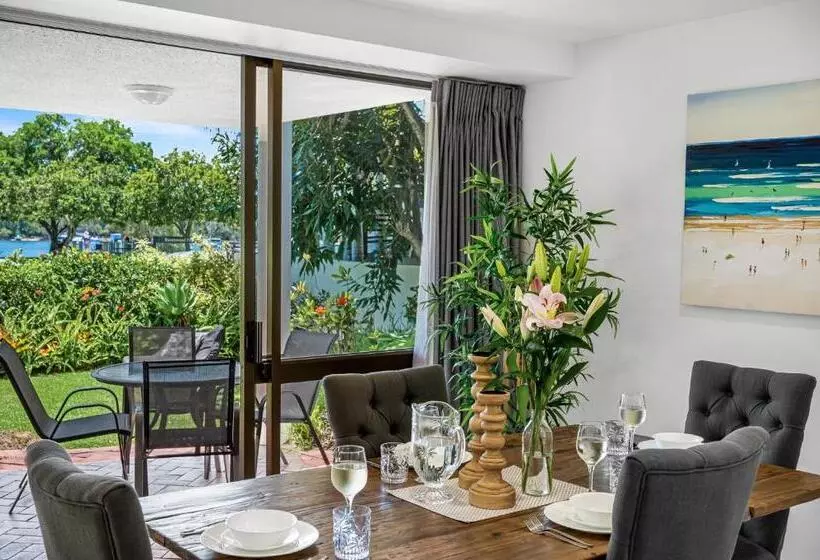 The Noosa Apartments