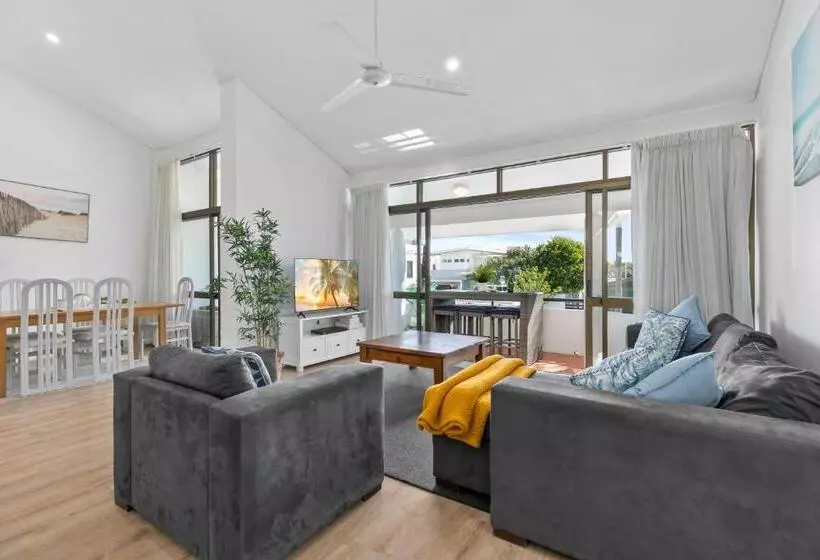 The Noosa Apartments