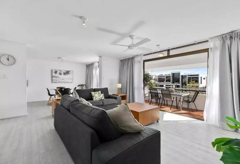 The Noosa Apartments