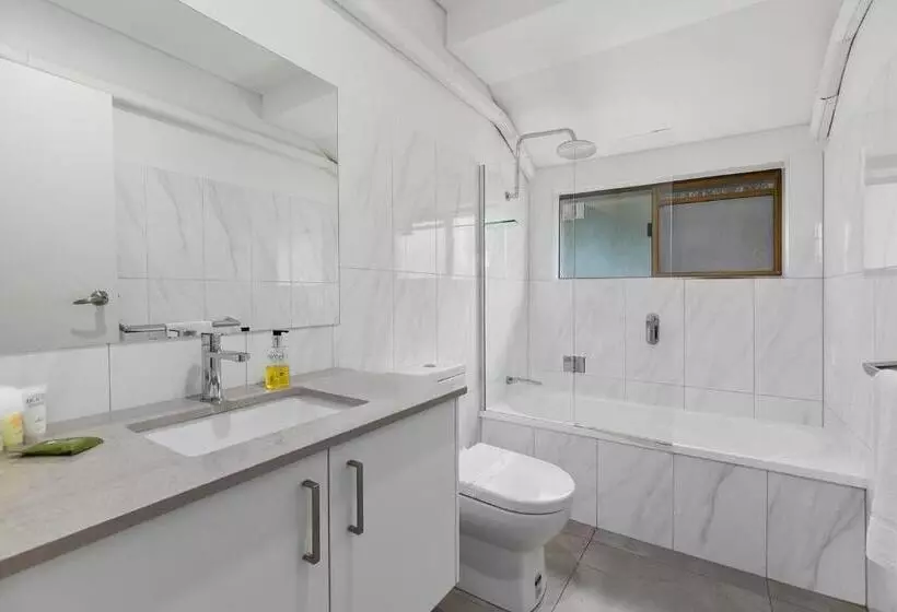 The Noosa Apartments