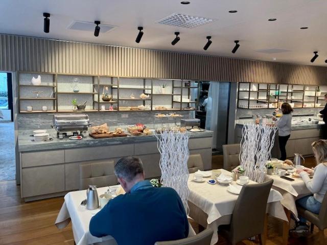 هتل Atlanta Knokke