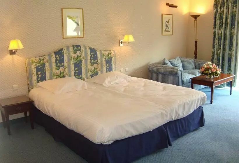 Отель Chateau de Limelette