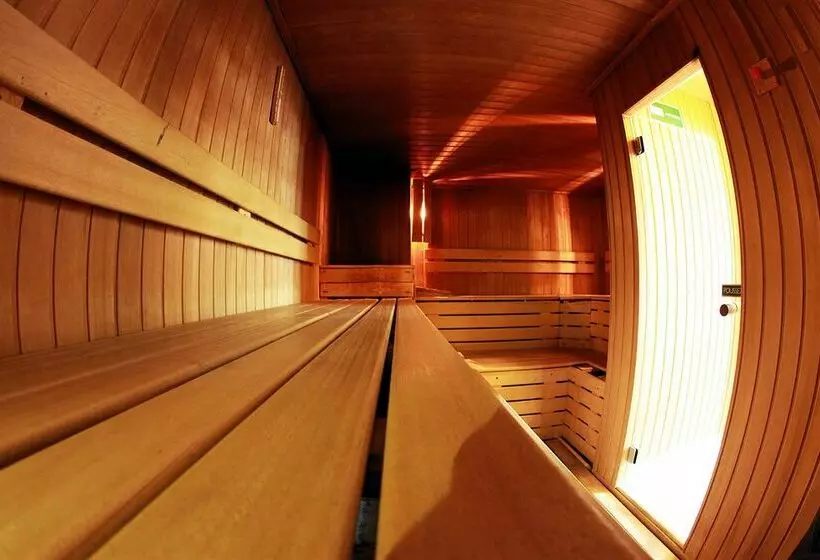 Отель Chateau de Limelette