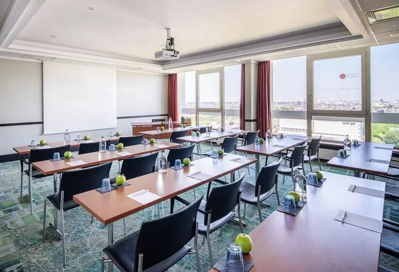 فندق Crowne Plaza Antwerpen, An Ihg