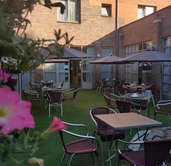 בית מלון כפרי De Basiliek