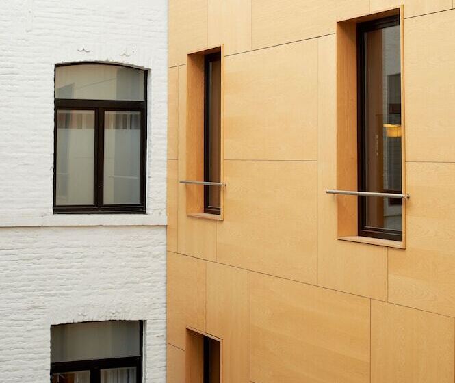 هتل De La Couronne Liege