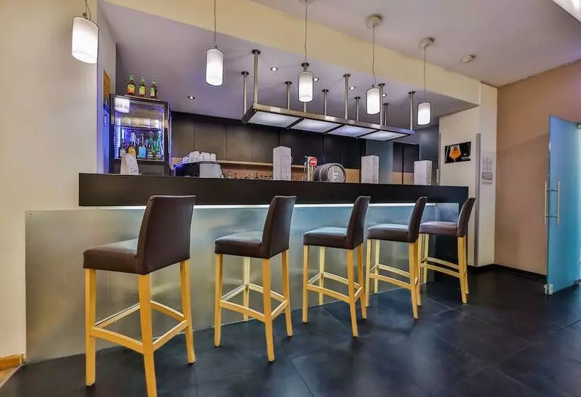 فندق De La Couronne Liege