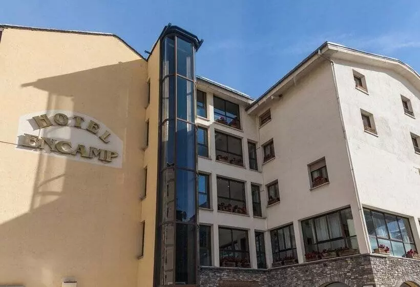 هتل Encamp by Nexta