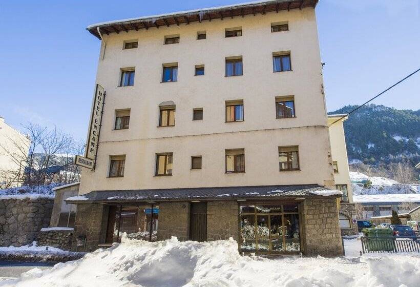 هتل Encamp by Nexta