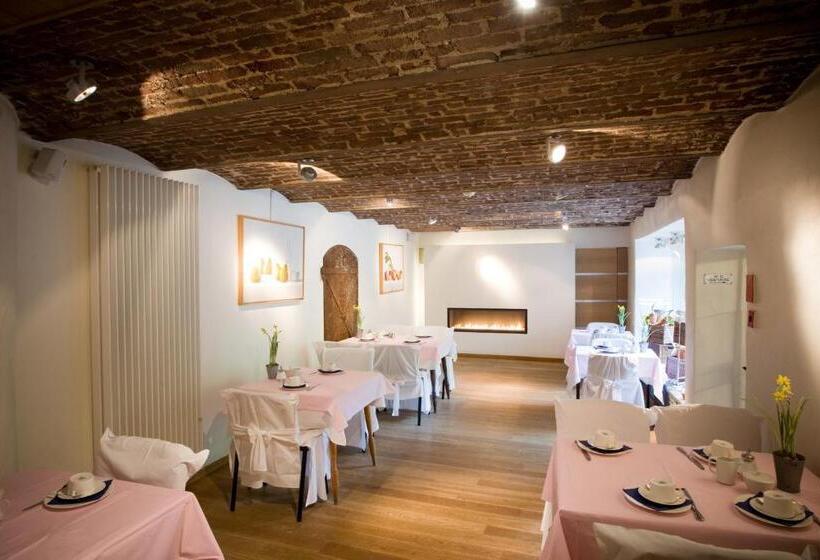 هتل Le Clos Des Récollets